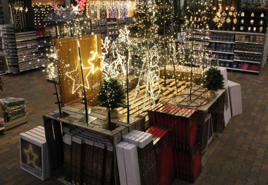 Kerstverlichting & kerstversiering_Tuincentrum Roden